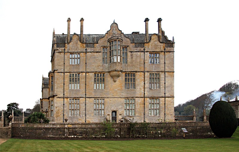 7 Montacute House